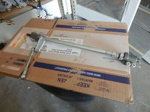 Permobil C500 Elektrorollstuhl - Hinterachse Armstange mit Halterungen Look! - Bild 1 von 3