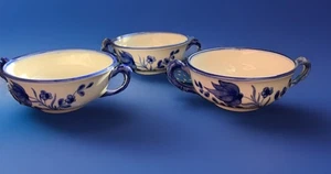 Georg Schmeider Zell Germany Blue Cyclamen Porcelain Soup 3 Bowls w/handles - Picture 1 of 9