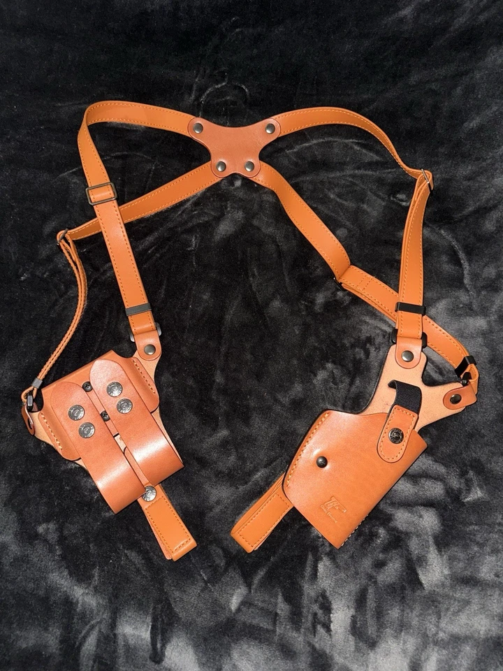 Gun Flower Handmade Leather Shoulder Holster with Gun Belts For G17/19,TaurusG2C - Image 1 of 4