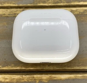 Apple AirPods (3rd Generation) (Bluetooth) A2565 A2564 A2566 White no right pod - Picture 1 of 5