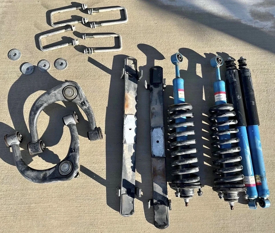 Toyota Tacoma TRD 2016-2023 deportivo todo terreno OEM Hitachi puntal amortiguador brazos Foto 1 de 1