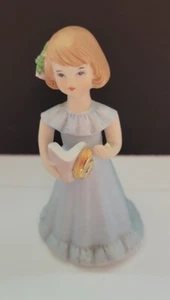 ENESCO Growing up Birthday Girls SIX 6 Brunette Brown Hair - Picture 1 of 4