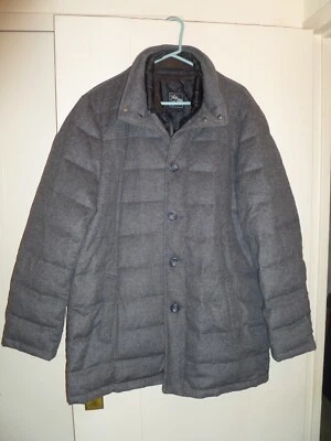 Saks Fifth Avenue Gray Quilted Wool & Cashmere Storm System Jacket Coat, Size XL - Image 1 of 4