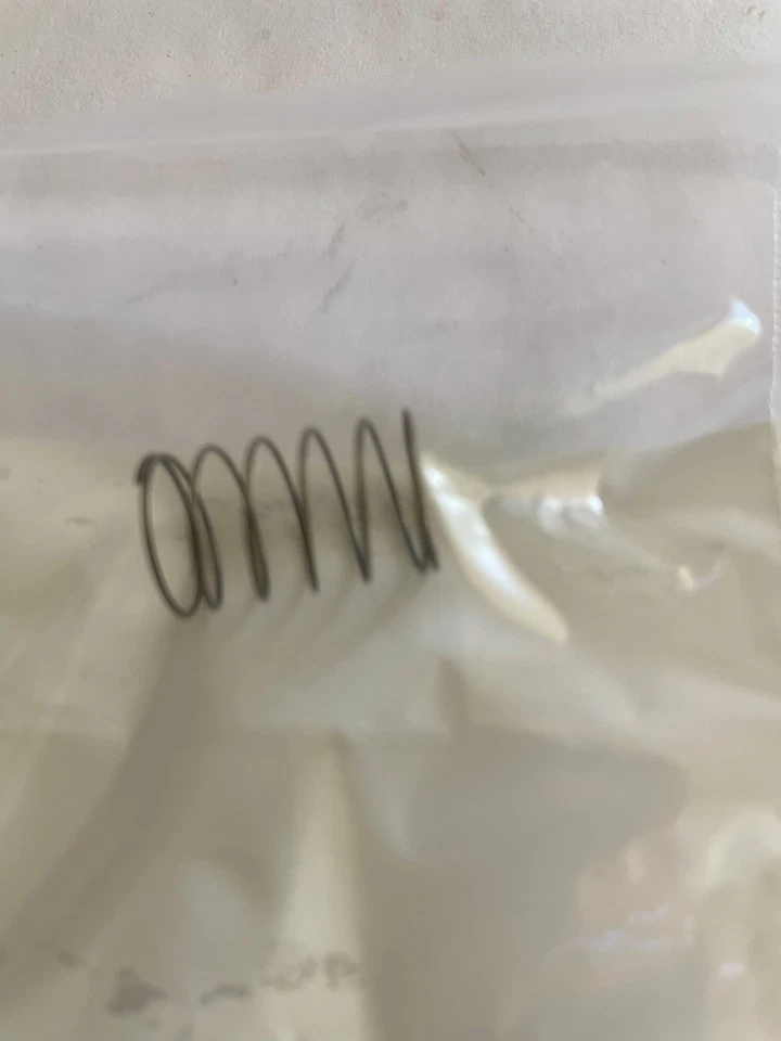 1977-1982 Corvette опасности кнопка пружина новый GM # 12337888 - Изображение 1 из 1