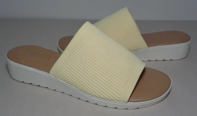 Sandalias Kensie Talla 10 M / ELLIE / Amarillas / Sin cordones Tacón de Cuña Nuevos Zapatos para Mujer Foto 1 de 4