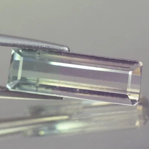3.51CT GORGEOUS AA OCTAGON UNHEATED BI COLOR TOURMALINE NATURAL - Picture 1 of 3