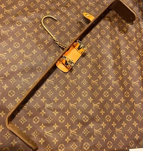Authentic Louis Vuitton Gold Plated Hanger With Frame and parts For Garment Bag - Picture 1 of 8
