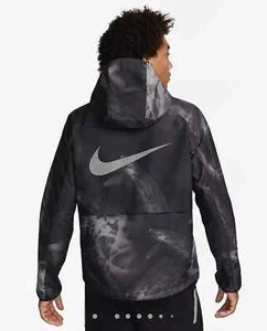 Authentic Size S M L XL $220 Nike Storm-Fit Flash Running Jacket FB8550-010 - Picture 1 of 11