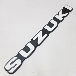 FIT FOR EMBLEM BADGE FRONT GRILL SUZUKI JIMNY SIERRA SAMURAI SJ410 SJ413 - Picture 1 of 4