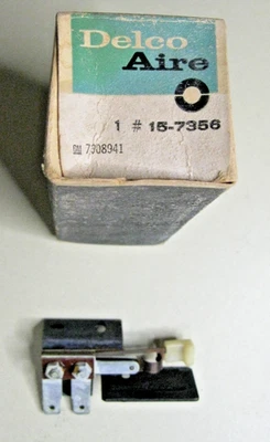 Delco 15-7356 GM 7308941, 1969-70 Impala Caprice AC/Heater Switch 70-72 Chevelle - Image 1 of 4