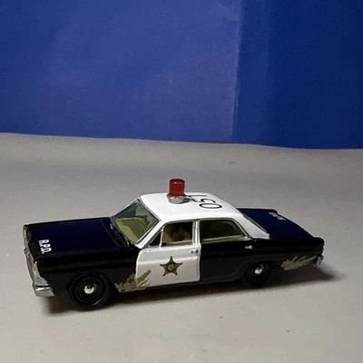 Johnny Lightning Ford Fairlane Sheriff Patrol Car - Image 1 of 4