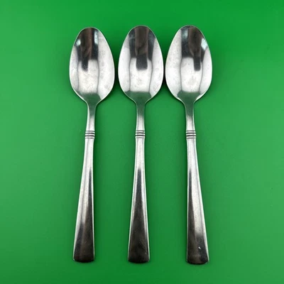 3 Oval Soup Spoons Madison Stainless 18/0 Stainless Flatware Silverware - Image 1 of 4