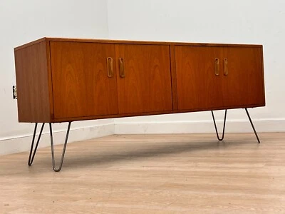 Gabinete de almacenamiento de discos de vinilo Mid Century de G Plan Foto 1 de 4