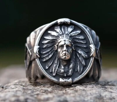 Anillo de acero inoxidable para hombre Foto 1 de 3