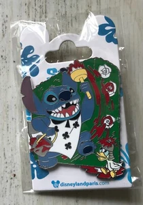 PIN'S PIN DISNEY DISNEYLAND PARIS DLP STITCH ALICE LE JEU DE CARTE - Imagen 1 de 1