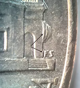 2018 P Jefferson Nickel-"HUGE Die Chip Mint Error"-(BEE HIVE)-AU Condition-Nice! - Picture 1 of 4