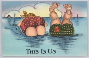 Comic Postkarte, Wellman Künstler (vielleicht): Mann, Frau, Bottoms Up, This Is Us - Bild 1 von 2