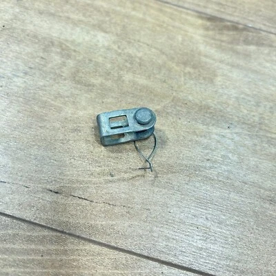 81 Suzuki PE400 PE 400 250 1980 / Bonito cable de freno delantero OEM PARA MONTAJE EN BRAZO Foto 1 de 2