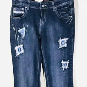 Long Chang Jeans Women Sz 29 Golden Queen Patch Frayed Bootcut Peek Western - Picture 1 of 7
