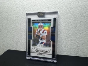 2024 Panini One Originals Drake Maye Encased Rookie RC Shadowbox SP #OO-DME - Picture 1 of 2