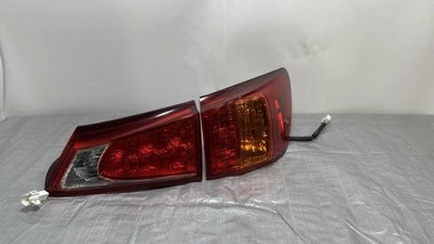 2009-2013 雷克萨斯 IS250 IS350 后乘客侧尾灯完整 81581-53090 — 第 1/4 张图片