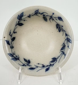 VTG 1993 Salmon Falls Salt Glazed Stoneware Blueberry Vine Soup/Cereal 7” Bowl - Picture 1 of 7