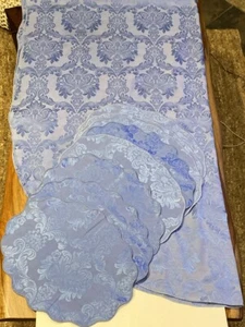 Vtg DAMASK Blue Scroll Set Tablecloth 56”x100” Oblong + 8 Placemats 17”x13” Oval - Picture 1 of 8