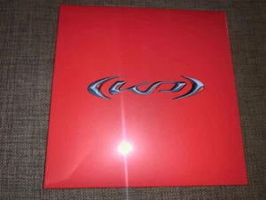 KATY PERRY - 143 - STRICTLY LIMITED 2024 DELUXE PARTY BOX  BRAND NEW  SOLD OUT - Picture 1 of 3