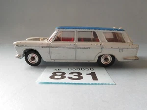 Dinky Toys 172 Fiat 2300 Station Wagon (831) - Picture 1 of 8