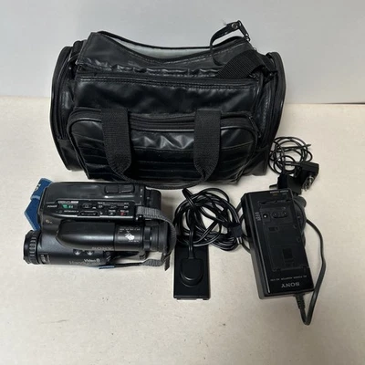 Sony Handycam CCD-TR45E Video 8 Camera Recorder PAL - FOR PARTS‼️ - image 1 of 4