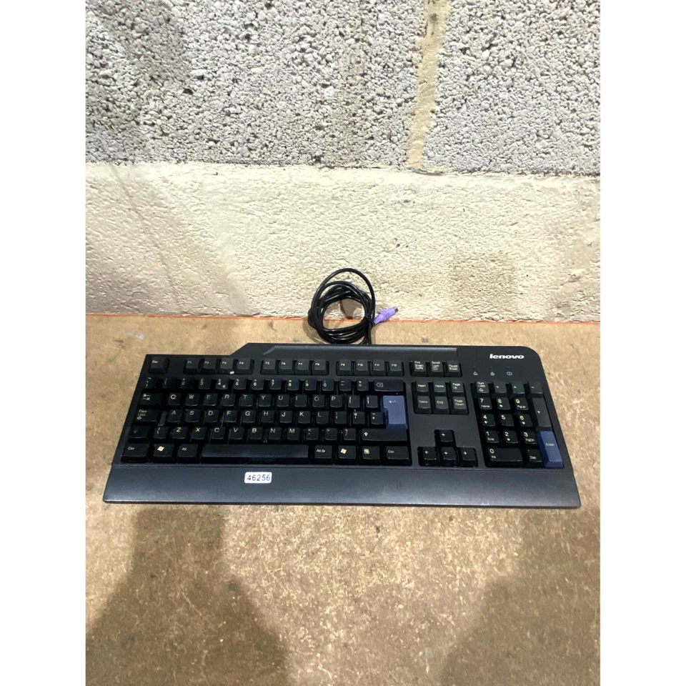 Vintage Lenovo KB-0225 Gaming Keyboard Black PS/2 Wired QWERTY (Standard) for PC - Image 1 of 4