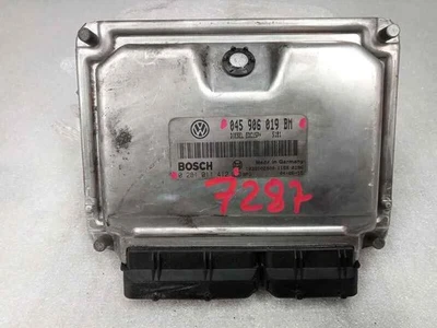 045906019BM centralina motore SKODA FABIA FAMILIAR (6Y5) COMFORT 2000 513125 - Immagine 1 di 4