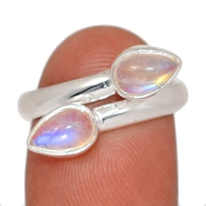 Natural Rainbow Moonstone - India 925 Sterling Silver Ring Jewelry s.8 CR71405 - Picture 1 of 1