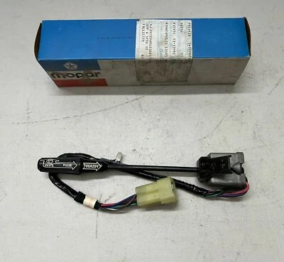 Рычаг стеклоочистителя MOPAR NOS 1978-83 Dodge Omni Plymouth Horizon 4057979 - Изображение 1 из 3