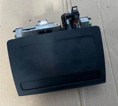 8V0857273M UNITÀ DISPLAY SCHERMO MMI NAVI AUDI A3 8V - Immagine 1 di 4