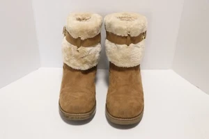 Botas de Piel de Oveja G by GUESS Aussie Bronceadas con Acentos en Tono Dorado 8,5 M - Imagen 1 de 13