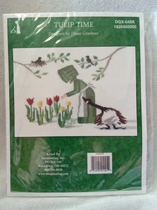 Diane Graebner Designs Cross-Stitch DGX-045K Tulip Time - Picture 1 of 5