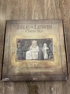 NUOVO Ambassador Isle Of Lewis Deluxe Replica Storico 17.125” Set Scacchi Scacchi - Foto 1 di 3