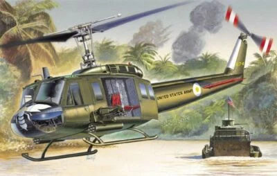 ITALERI IT1247 BELL UH-1D "IREQUOIS" SCALA 1:72 - Immagine 1 di 2