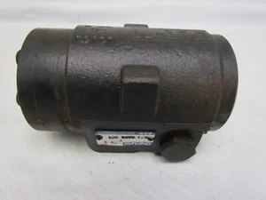 Válvula de dirección asistida John Deere 425 445 455 AM148325 - Imagen 1 de 1