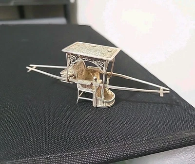 Antiga cadeira sedã LUEN WO chinesa exportação prata miniatura filigrana LW Mark 27g - Imagem 1 de 4
