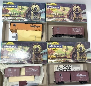 4 Athearn HO Santa Fe Box & Reefer Cars Grand Canyon, Super Chief, San Francisco - Picture 1 of 2