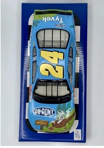 2002 Winners Circle #24 JEFF GORDON DuPont BUGS BUNNY 1:24 Die Cast Car 😎 - Picture 1 of 8