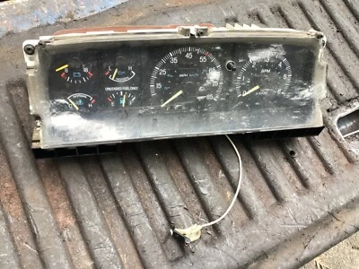 Ford F150 1989 OEM cuadro de instrumentos usado todos los medidores con tacómetro transmisión automática Foto 1 de 4
