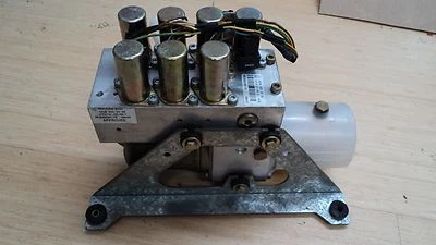 MERCEDES W208 CLK320 CLK430 99-03 TOP MOTOR PUMP 2088000030 - Free shipping ! - Image 1 of 4