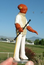 NICE TAIWAN Admiral Ackbar Molded Color w/Weapon Vintage Star Wars