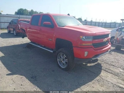Conjunto de filtro de aire usado se adapta a: camioneta Chevrolet Silverado 1500 2017 grado A Foto 1 de 4