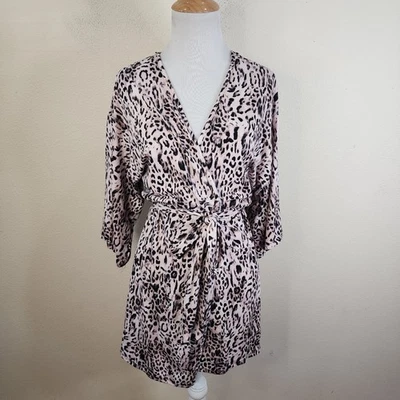 Bata con estampado animal para mujer S/M corta con cinturón rosa leopardo ligera elástica Foto 1 de 4