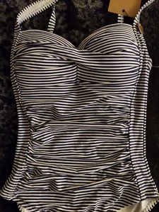 NIPTUCK SWIM Striped Swimsuit size 4 NEW W/TAGS black striped Flattering item - Picture 1 of 6