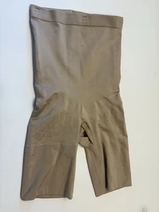 SPANX high waist girl short thigh shaper Slimmer Shapewear beige Size Medium - Picture 1 of 8